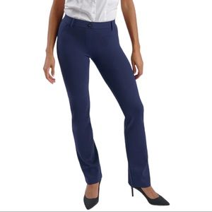BETABRAND Straight-Leg Classic Dress Pant Yoga Pants in Navy. Size Medium